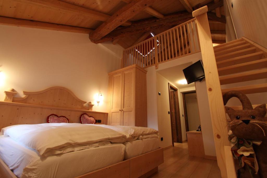 Camera Quadrupla